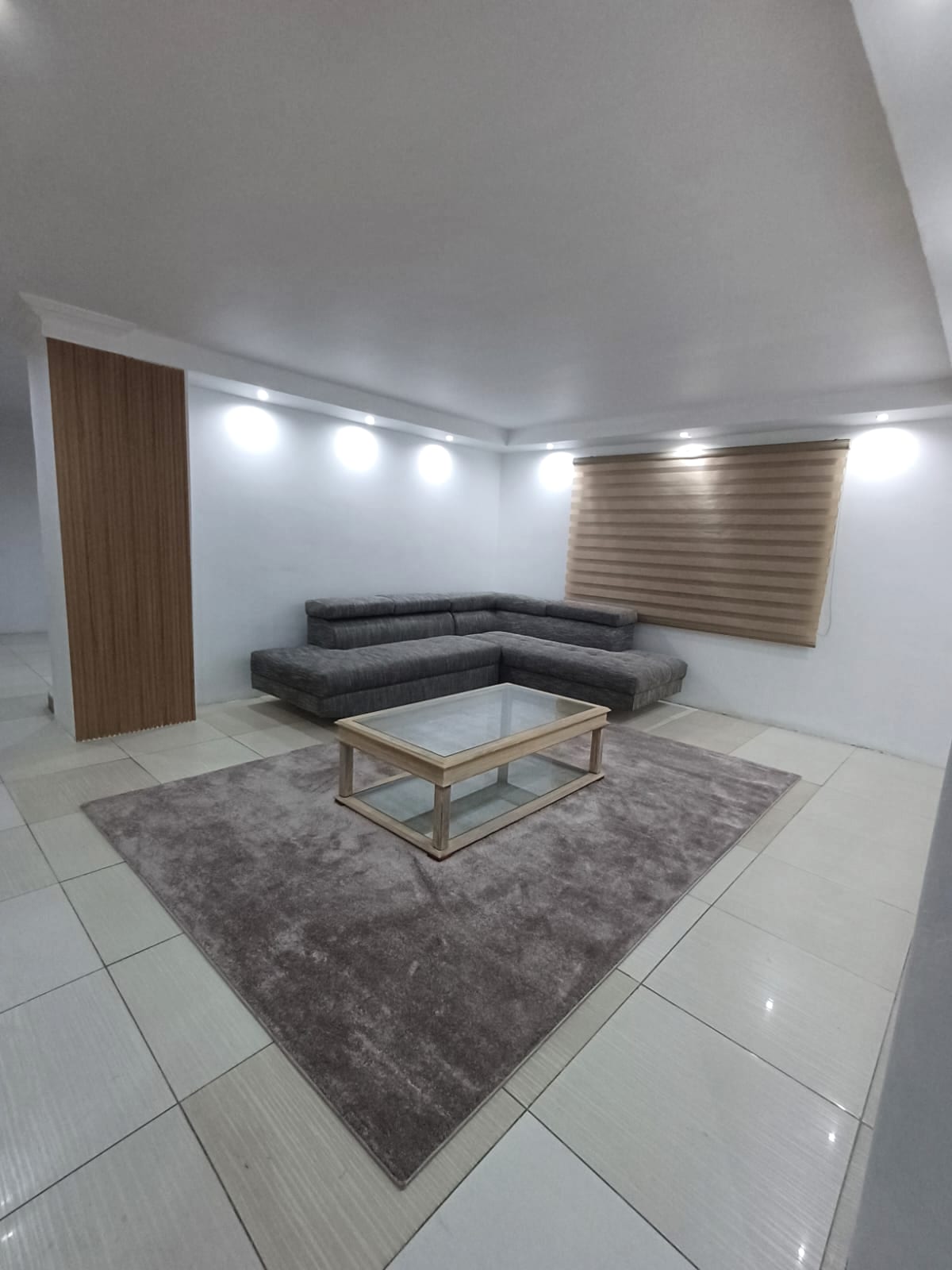 Spacious lounge inside Bait 1